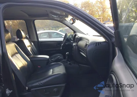 2009 Chevrolet Trailblazer Lt from USA, damaged, VIN 1GNDT33S092130652